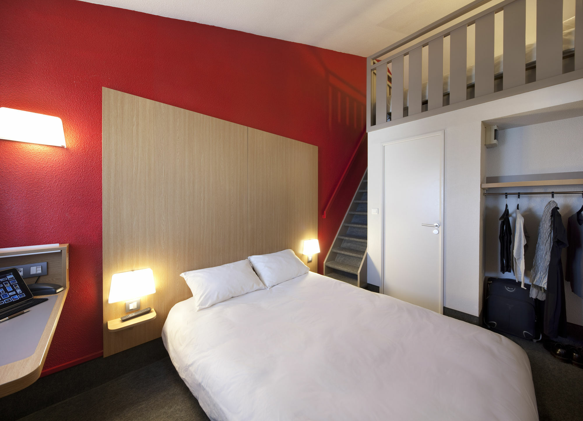 B&B Hotel Quimper Nord Douarnenez Exterior photo